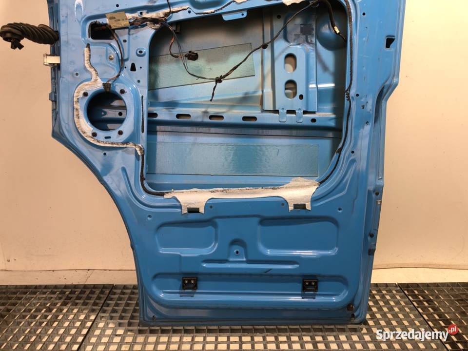 DRZWI PRAWY PRZÓD VW CRAFTER 30 50 Hatchback osobowe