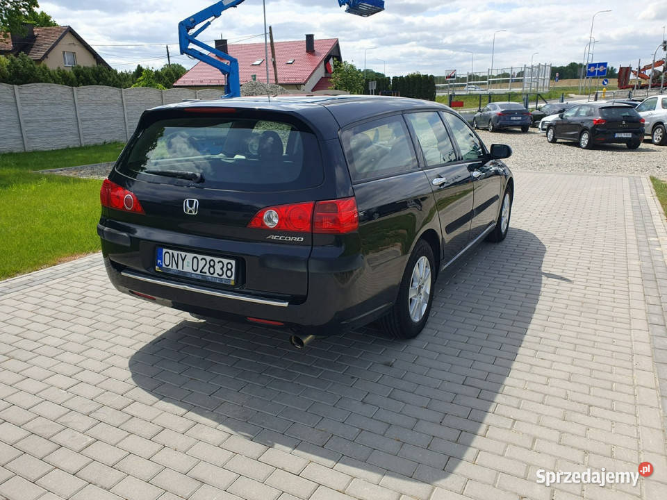 Honda Accord 20 benzyna 155 Automat Super Stan 2000cm3 opolskie Strobice