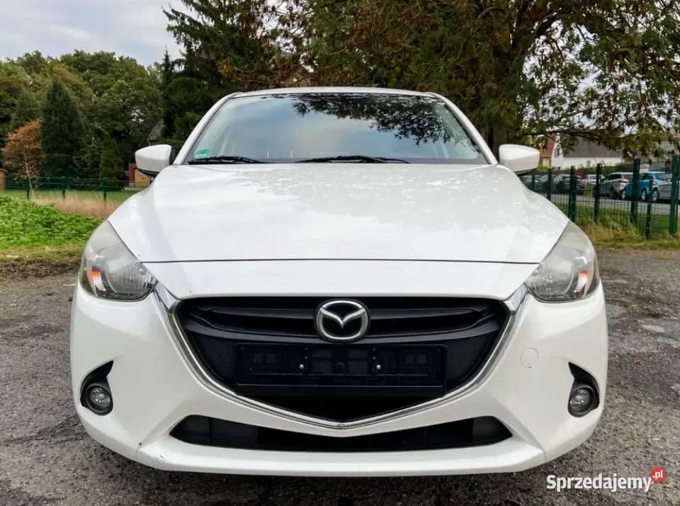 Mazda 2 15 SkyActiv 2015 Exclusive bezwypadkowa nieuszkodzony Toruń