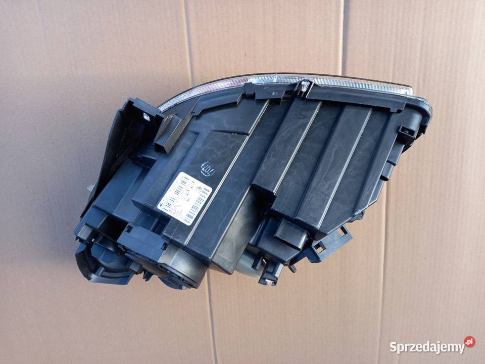 Mercedes W245 Klasa B prawa lampa przód osobowe Lampy przednie Motoryzacja Bukownica