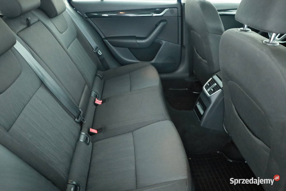 Skoda Octavia 20 TDI 4x4 klimatyzacja Piaseczno sprzedam