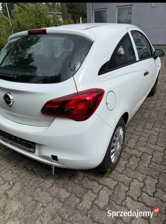 Opel Corsa 12 E 201797 przebieg uszkodzona małopolskie Kraków sprzedam