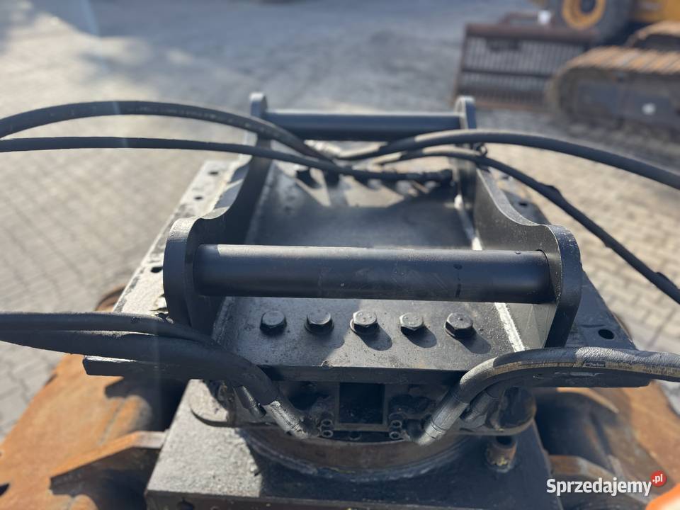 Obrotowy chwytak wyburzeniowo sortujący ażurowy Gądki