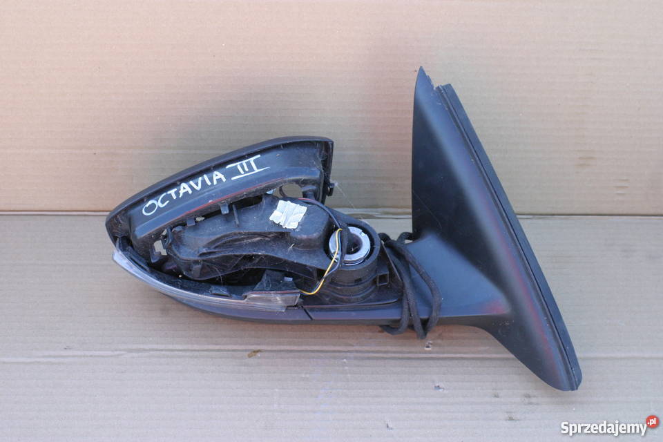 SKODA OCTAVIA 3 III 1316 LUSTERKO ZEWNĘTRZNE