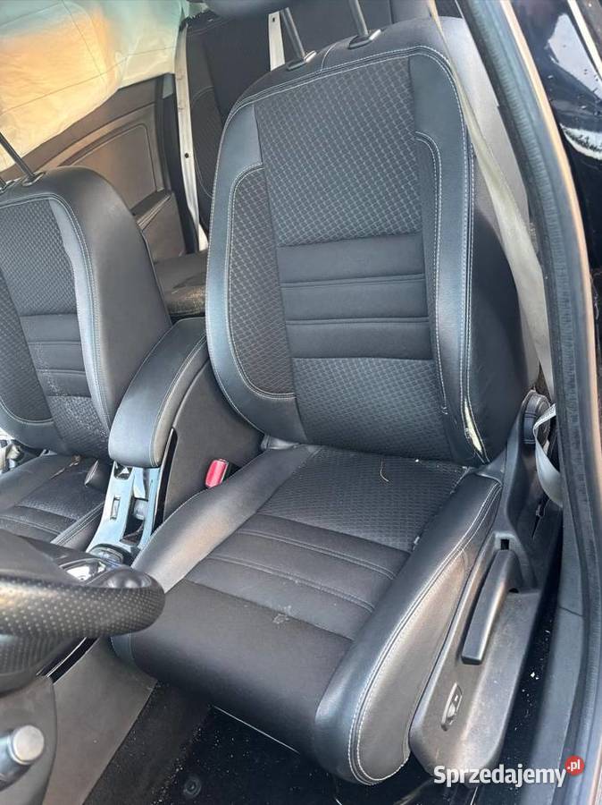 Części Renault Megane 3 III BOSE 0816 Drzwi Drezdenko