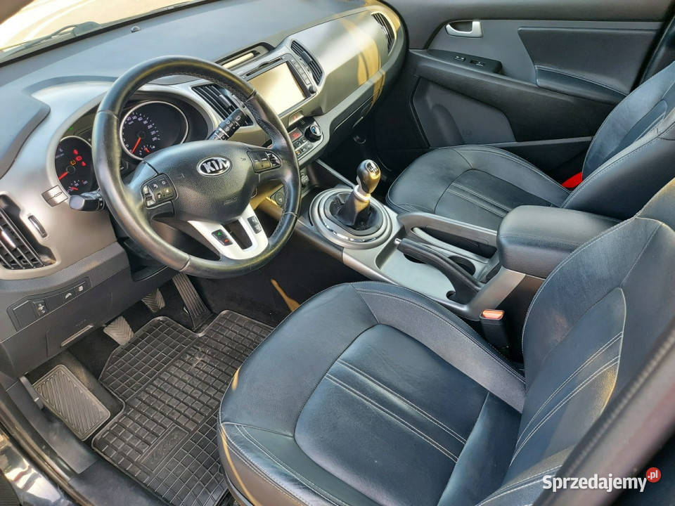 Kia Sportage kamera xenon navigacja skóra Import lakier metallic Drelów