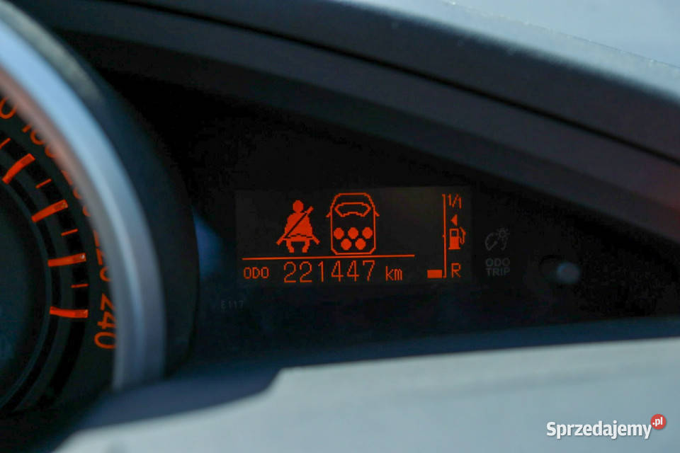 Toyota Verso Salon 1 Właś7 osób Szklany bluetooth Warszawa sprzedam
