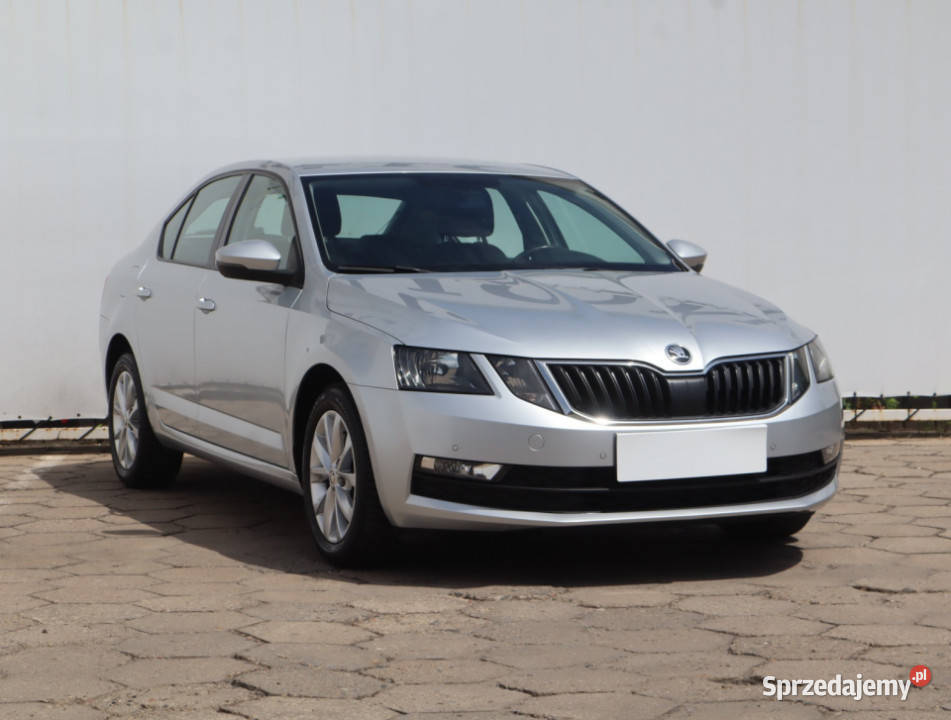 Skoda Octavia 15 TSI klimatyzacja