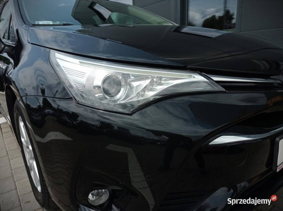 Toyota Avensis 2017r Salon Polska NISKI PRZEBIEG benzyna małopolskie Kraków