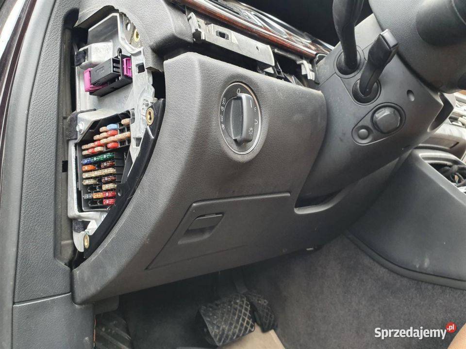DESKA KOKPIT AUDI A8 D3 LIFT Pozostałe Lipno