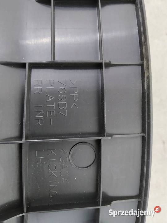 OSŁONA PROGU PRZÓD TYŁ LEWA PRAWA KPL Infiniti świętokrzyskie