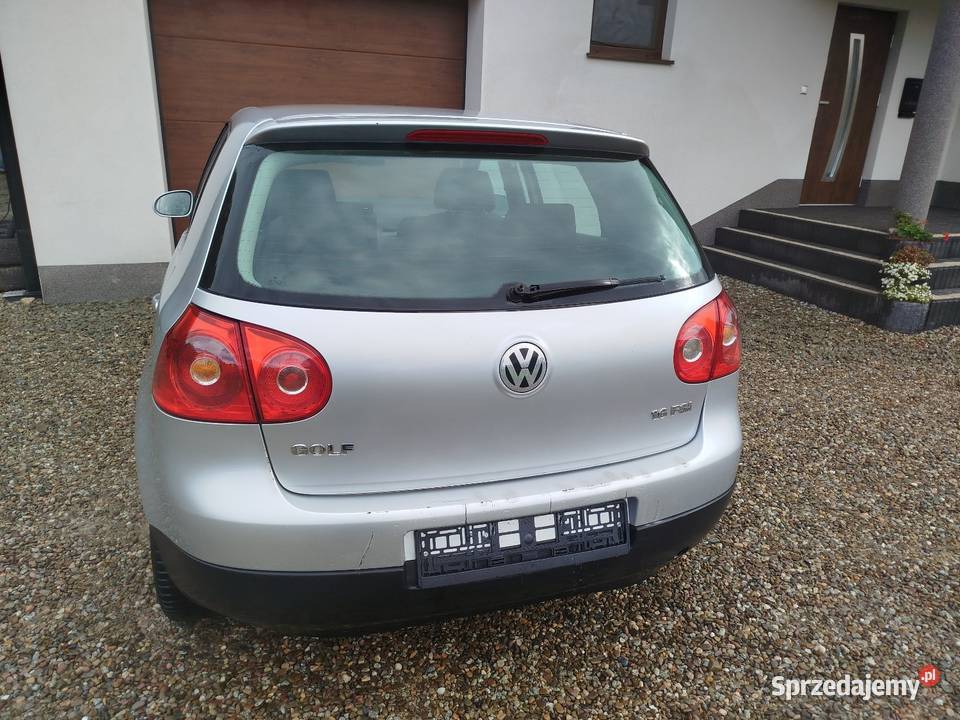 VW Golf V 16 benzyna 5drzwi 1600cm3 Limanowa