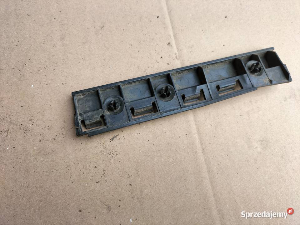 BMW 1 E87 7174402 ŚLIZG UCHWYT PRZÓD Kamień-Kolonia