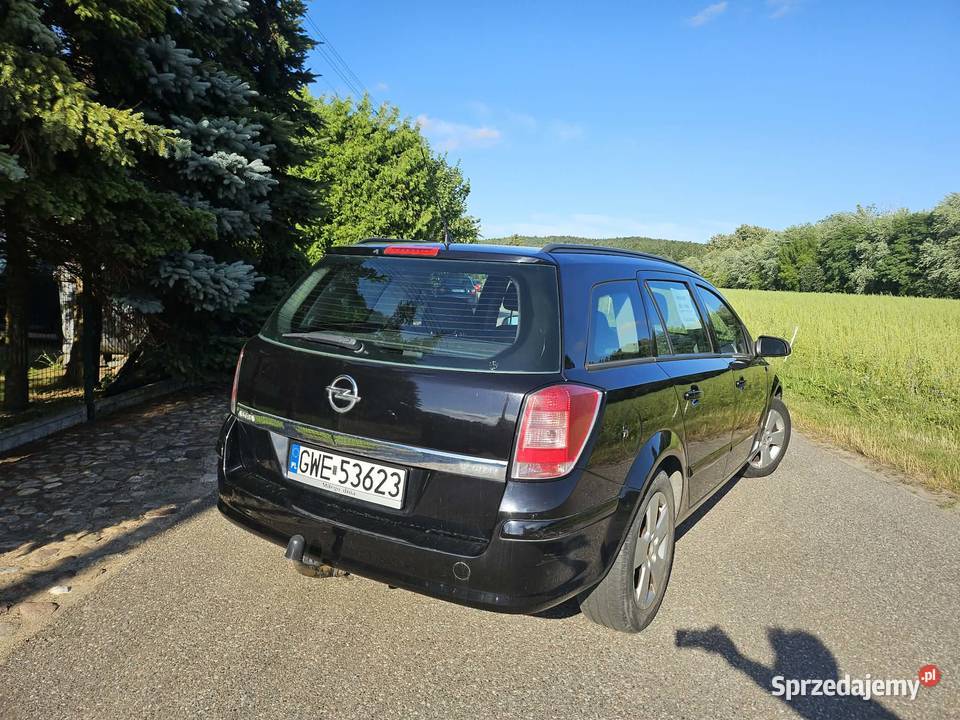 Opel astra H kombi 17 Rumia