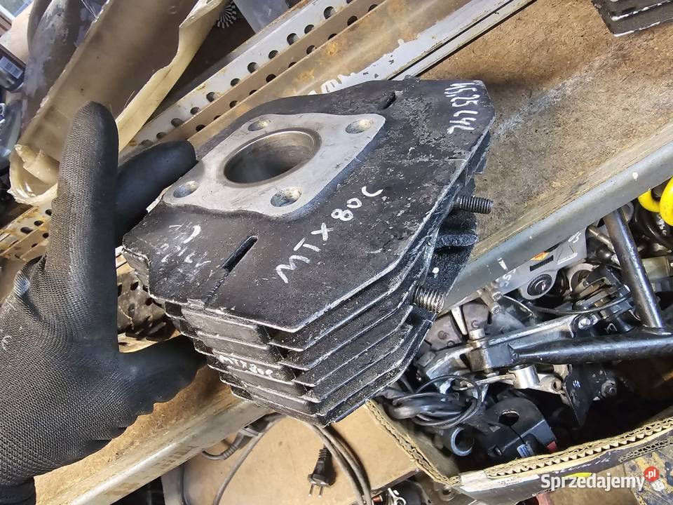 Honda MTX 80 c MX cylinder tuleja MTX80 MTX80 Cylindry, głowice, pierścienie Jelenia Góra sprzedam