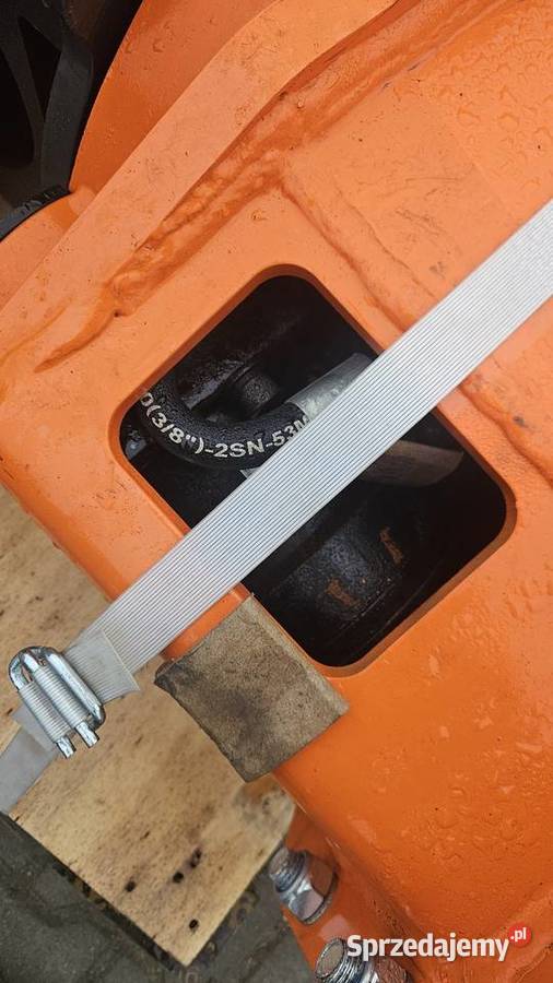 Nowe obrotowe nożyce wyburzeniowe do koparki 510