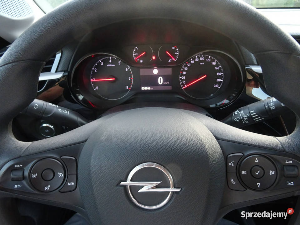 Opel Corsa 12 75 Edytion Niski przebieg F 2019 benzyna