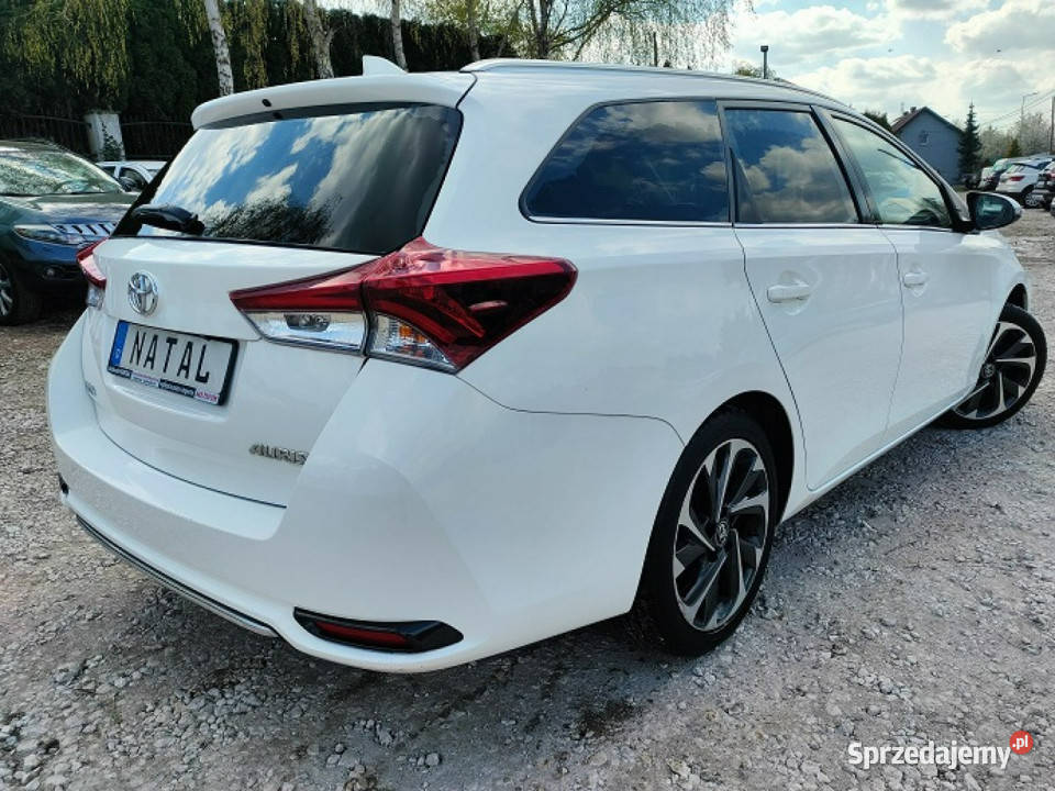 Toyota Auris Automat Super stan II 2012