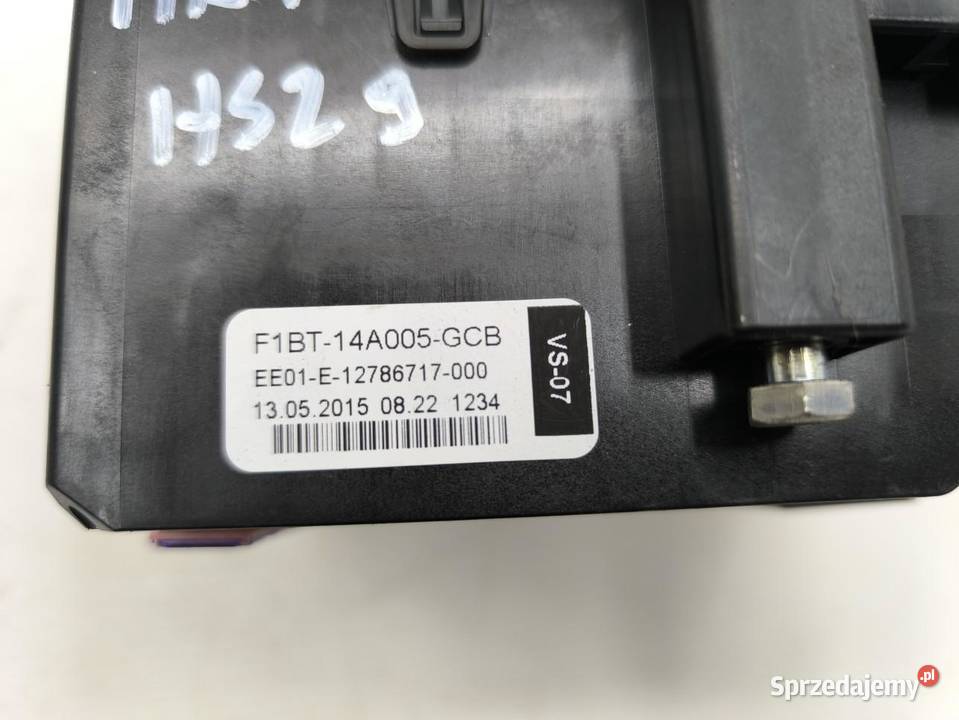 SKRZYNKA BEZPIECZNIKÓW FORD FIESTA MK7 LIFT wielkopolskie