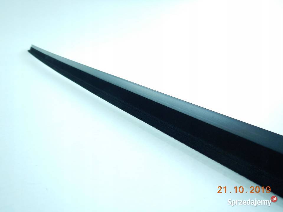 USZCZELKA SZYBY DRZWI LEWY PRZÓD LANCIA Y 0003