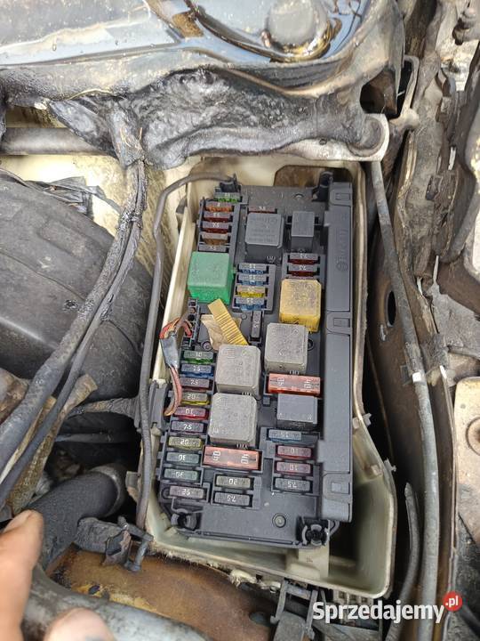 Mercedes w204 części Wałbrzych sprzedam