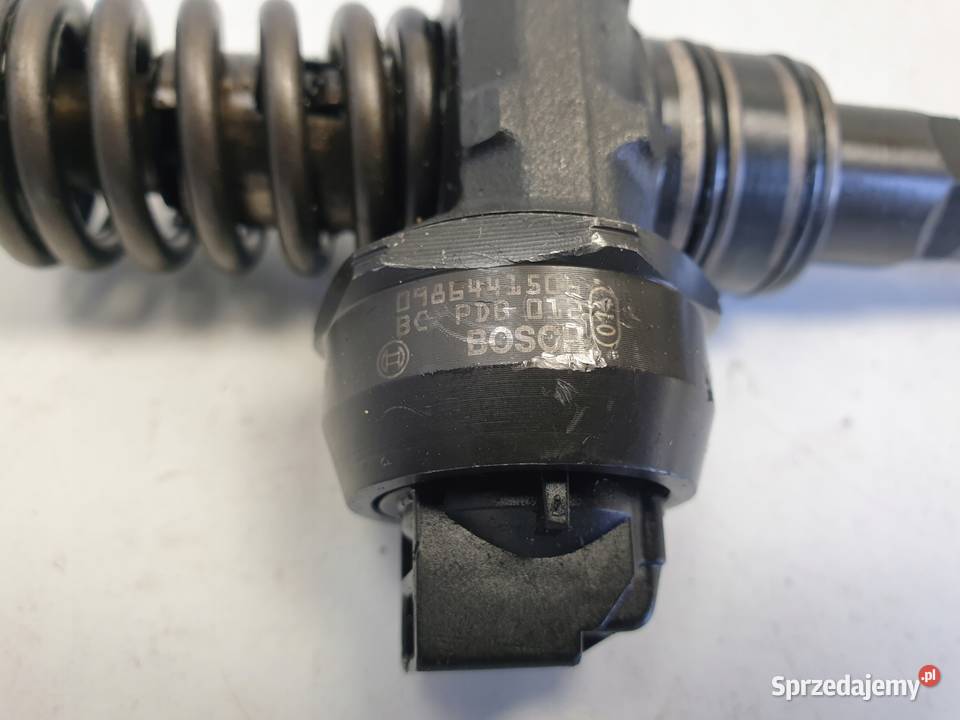 WTRYSKIWACZ VW Golf IV 19 TDI POMPOWTRYSKIWACZ osobowe Chełm sprzedam
