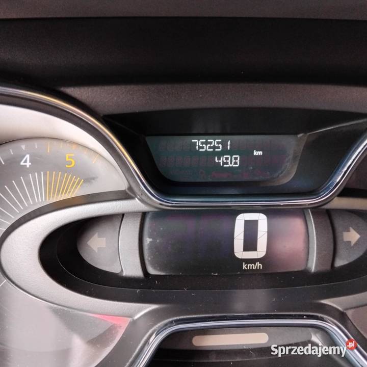 Renault Captur 2015 75 przebiegu Turek sprzedam