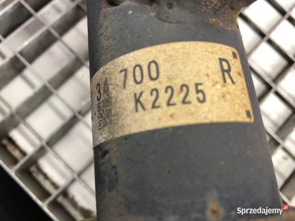 AMORTYZATOR PRAWY PRZÓD ZE SPRĘŻYNĄ MAZDA CX5 20 osobowe