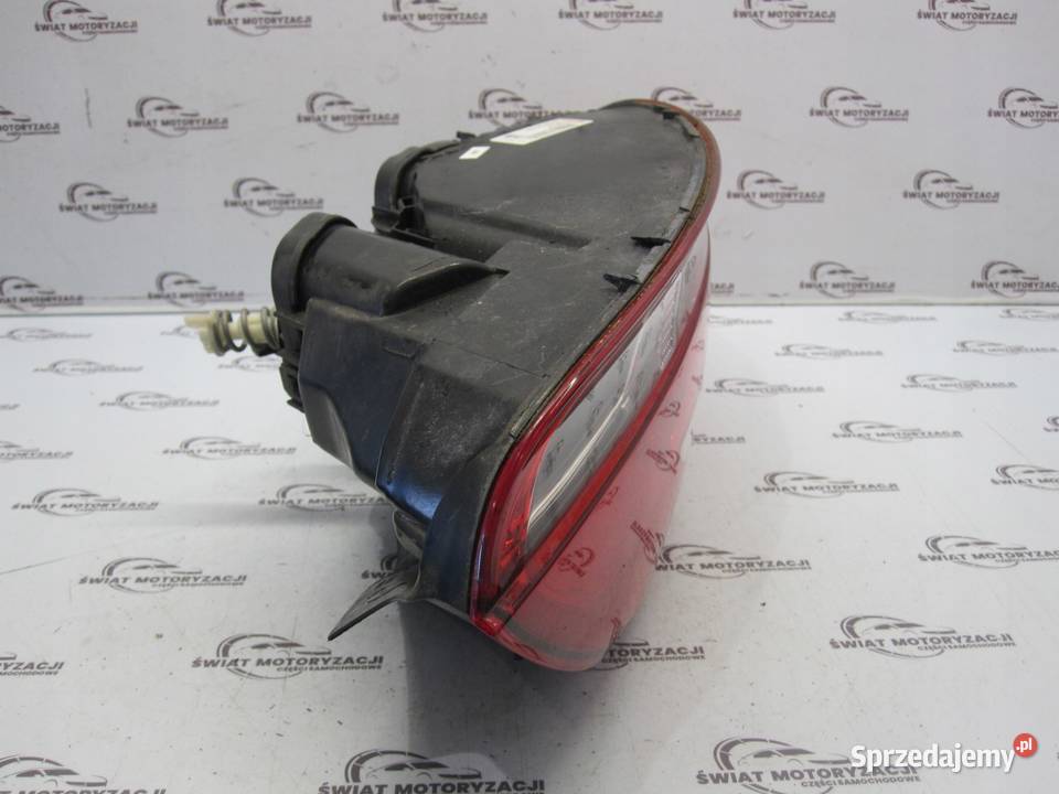SCIROCCO III 10r lampa lewa tył 1K8945095M