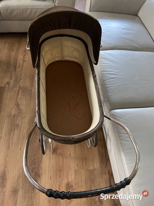 Stary wózek lalek małych dzieci dolnośląskie Bystrzyca Kłodzka