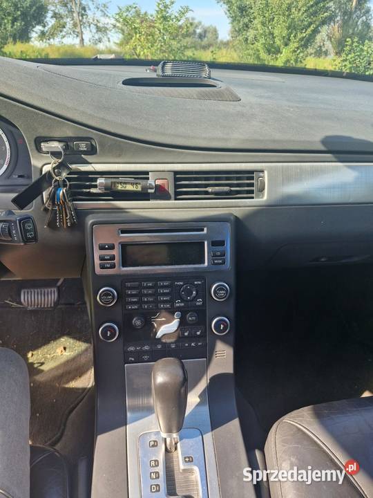 Volvo v70 32 benzyna LPG 4x4 2008r uszkodzony V70 Nowy Dwór Gdański