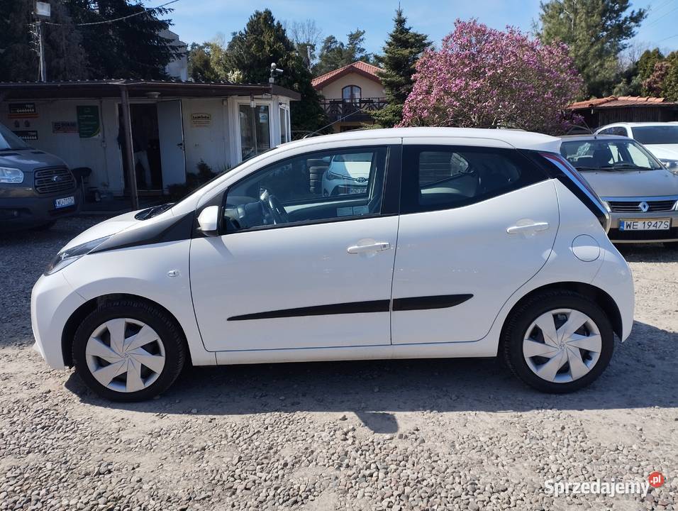 Toyota Aygo Salon Serwis I właściciel Przebieg mazowieckie Warszawa