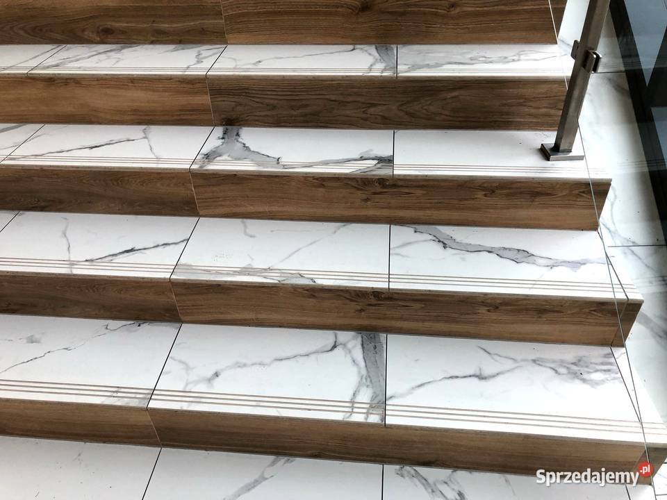 Płytki na schody BIAŁY MARMUR 120x30 CARRARA Łask