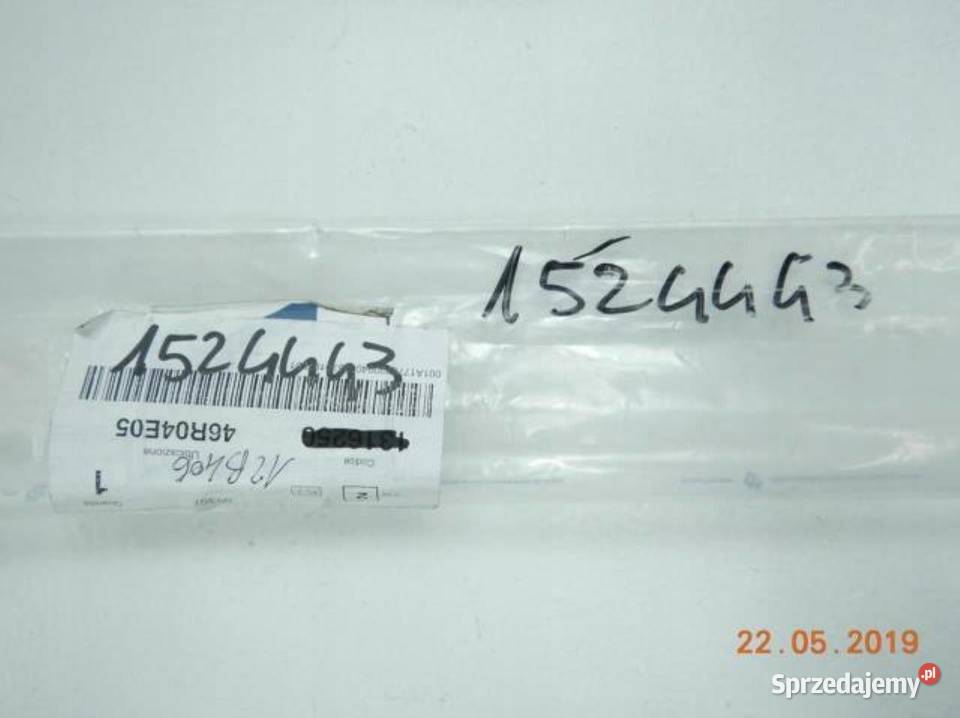 LISTWA ZGARNIAJĄCA PRAWY PRZÓD FORD KUGA C