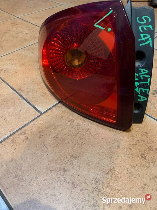 Lampa lewa tył SEAT ALTEA 5P0945095J LIFT osobowe