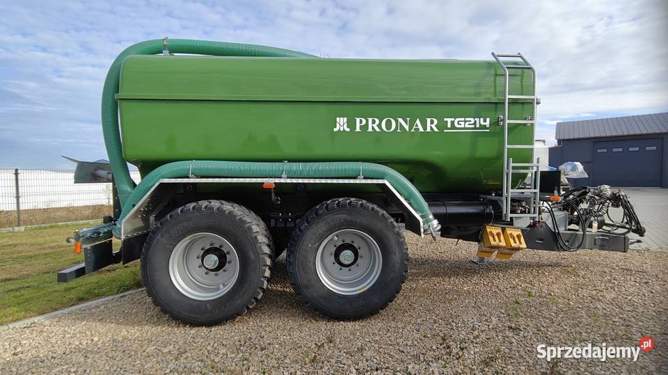 Wóz asnizacyjny beczka PRONAR TG214 plastik Rząśno sprzedam