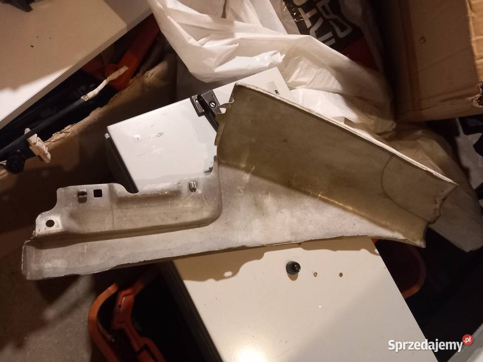 Piaggio Porter 1999 błotnikDaihatsu Radom