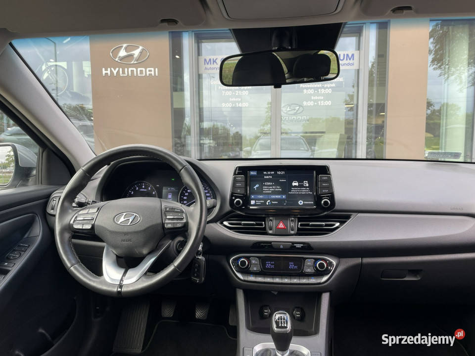 Hyundai i30 15 DPI 110 Comfort Winter Salon nieuszkodzony łódzkie Piotrków Trybunalski sprzedam