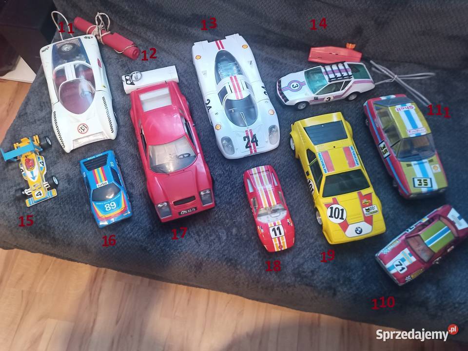 Stare zabawki samochody z lat 80 Wywłoczka