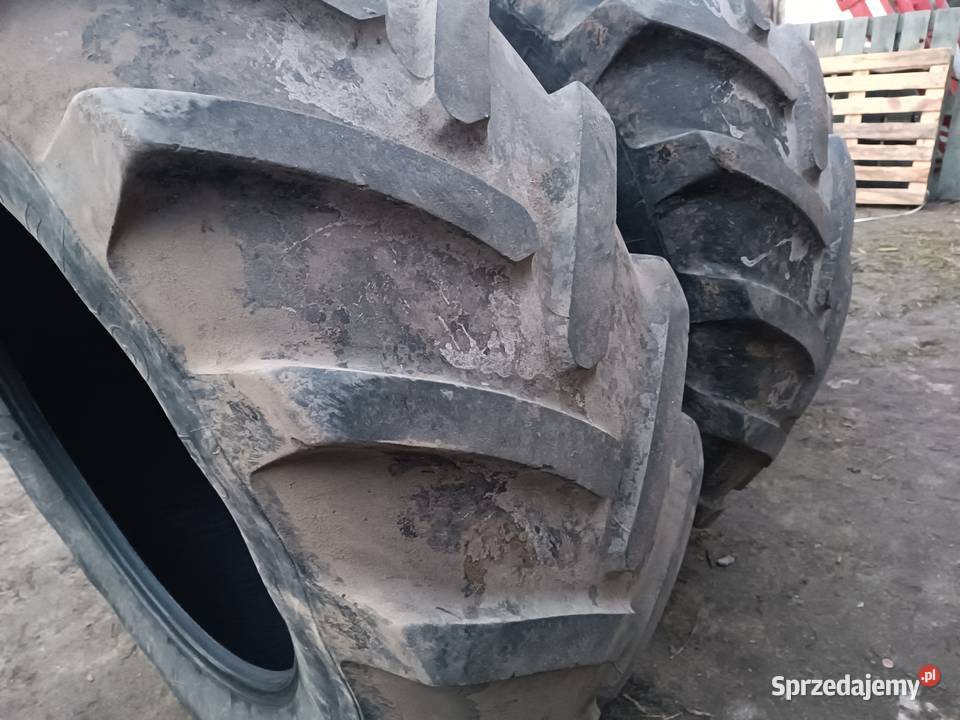 Opony 54065r30 i 62070r42 komplet Przedecz