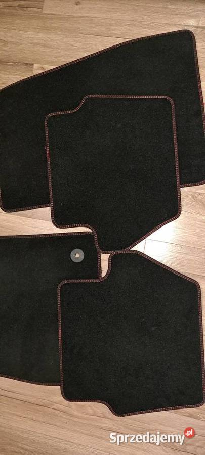 Komplet orginalnych dywaników welurowych Ford