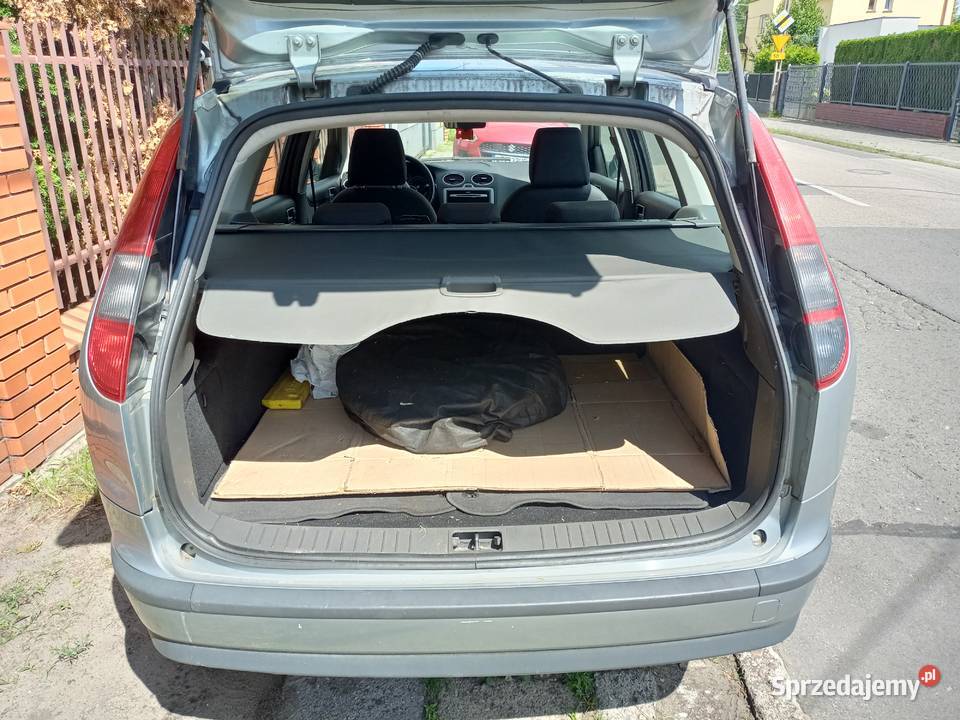 Ford Focus Kombi MK2 16 115 2006r LPG 250 Długie Legionowo