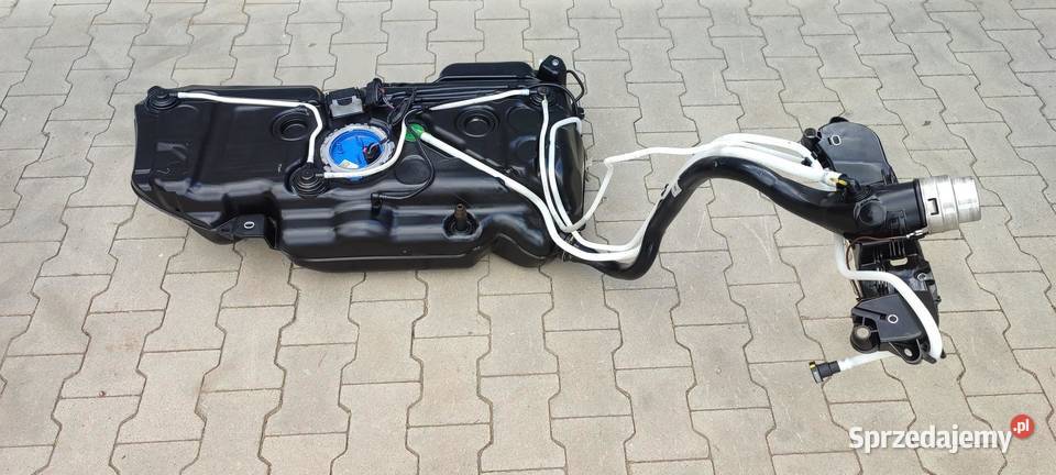 VW TAYRON TIGUAN III ZBIORNIK BAK PALIWA POMPA osobowe