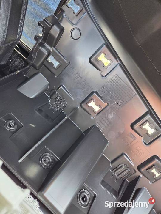 Kokpit konsola deska rozdzielcza Opel Crossland