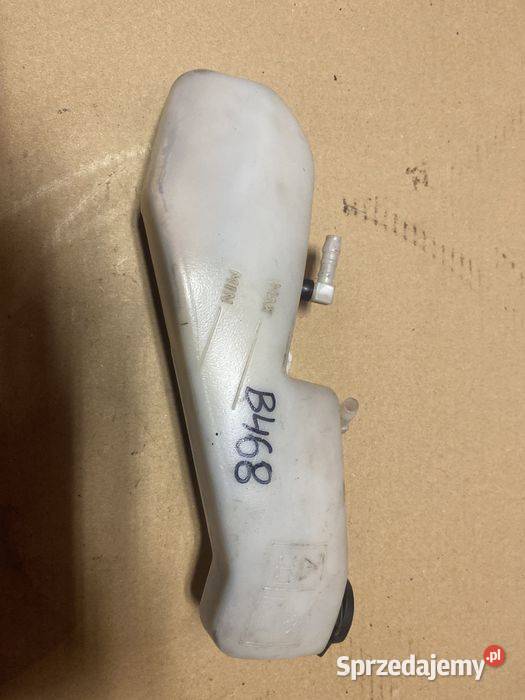 Triumph Sprint 960 ST zbiorniczek wyrównawczy Poznań