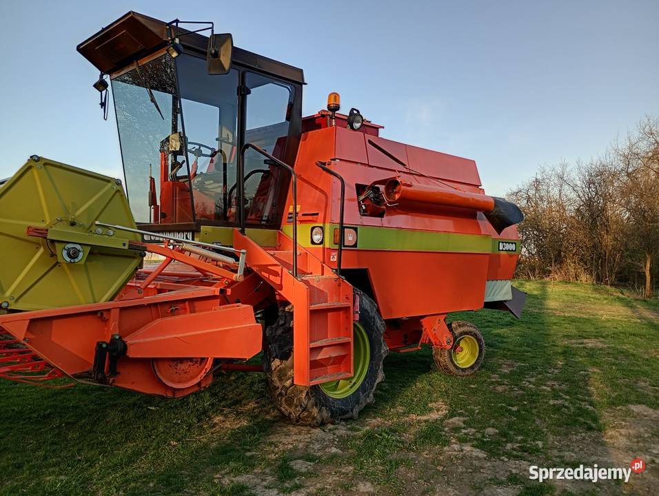 Dronningborg d 3000 MasseyJohn Deere Claas fahr Goraj