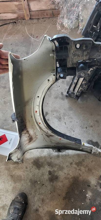 Sprzedam błotniki volvo xc70 cross country z