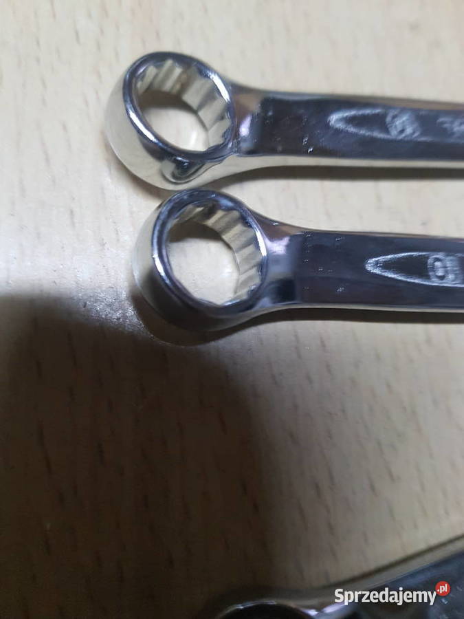 Klucz płasko oczkowy 10mm stal chromowowanadowa