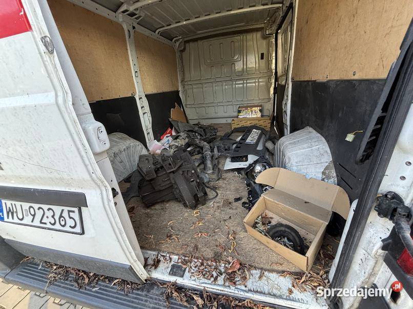 PEUGEOT BOXER 2013 21980 ccm 110 Warszawa
