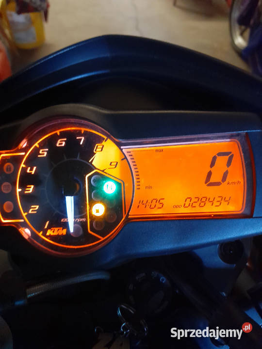 MOTOCYKL KTM 690 SUPER MOTO MOTOCYKLISTY Świdnica